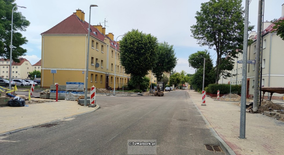 Przebudowa ul. Nowowiejskiego już na ukończeniu. Odbiór inwestycji został zmieniony. Zobacz przejazd - 18.06.2023