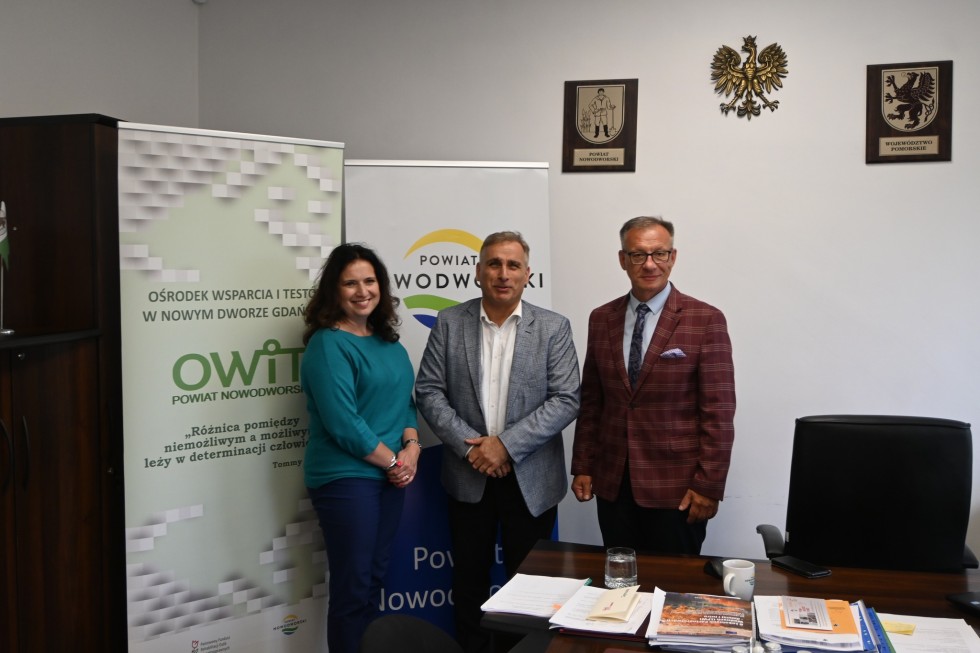 Nowy Dwór Gdański. 750 tys. zł dofinansowania dla Ośrodka Wsparcia i Testów – podpisano stosowną umowę.