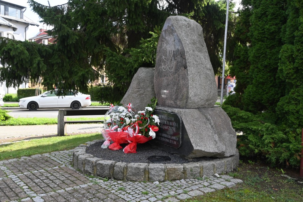Nowy Dwór Gdański. Upamiętnienie 84. rocznicy wybuchu II wojny światowej.