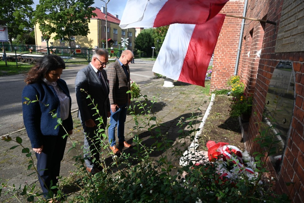 Nowy Dwór Gdański. Upamiętnienie 84. rocznicy wybuchu II wojny światowej.