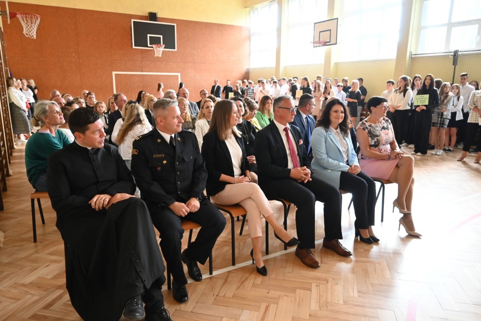 Nowy Dwór Gdański. Inauguracja roku szkolnego 2023/2024.