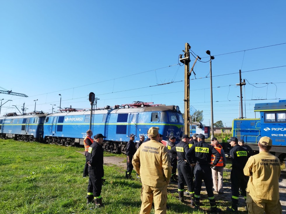 Malbork. Warsztaty dla strażaków z ratownictwa w transporcie kolejowym.