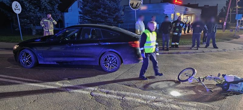 Miłoradz. Osobówka potrąciła 74-letnią rowerzystkę – kobieta trafiła do szpitala.