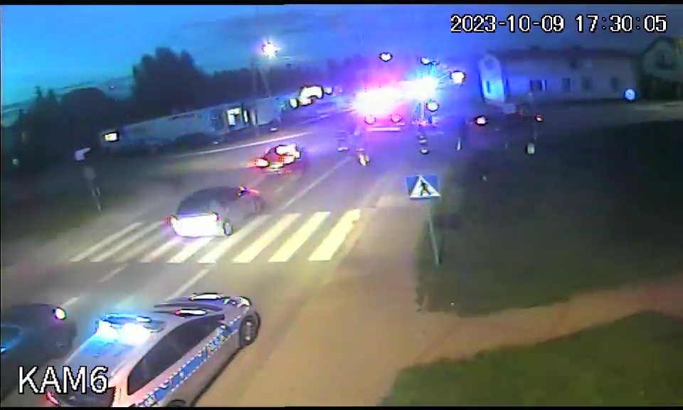 Miłoradz. Osobówka potrąciła 74-letnią rowerzystkę – kobieta trafiła do szpitala.
