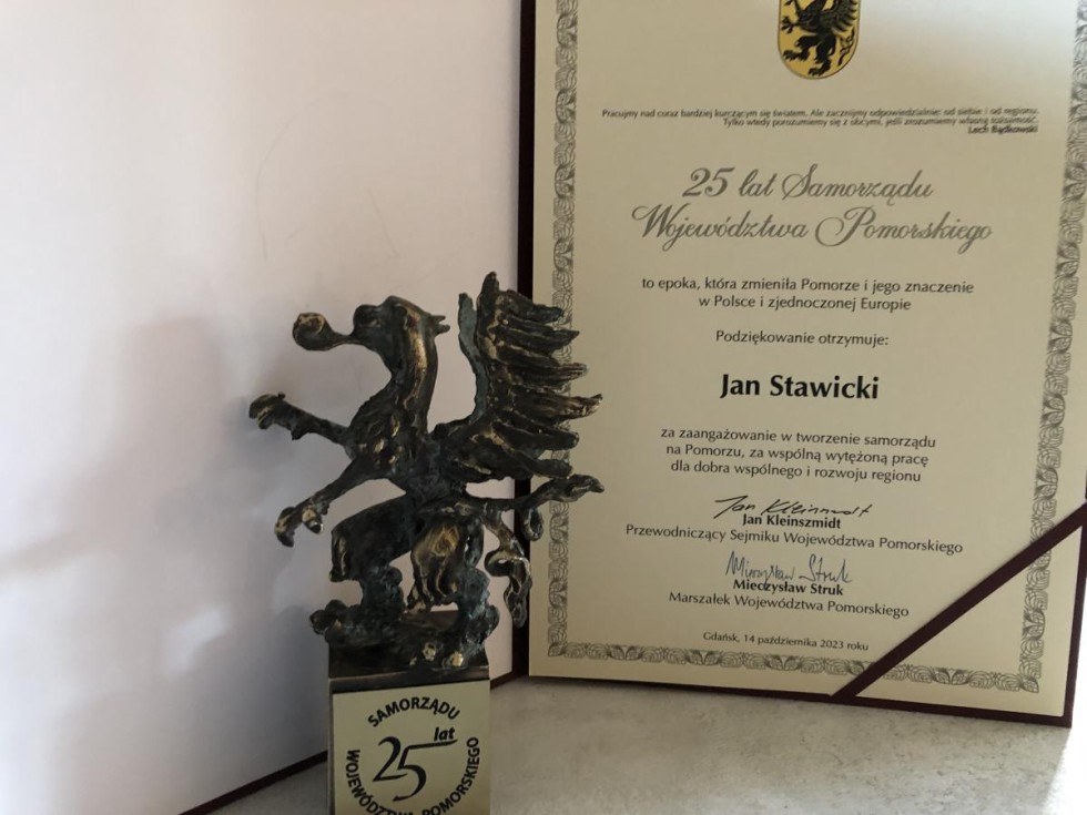 Malbork. Dyrektor Jan Stawicki wyróżniony nagrodą Marszałka Województwa Pomorskiego.