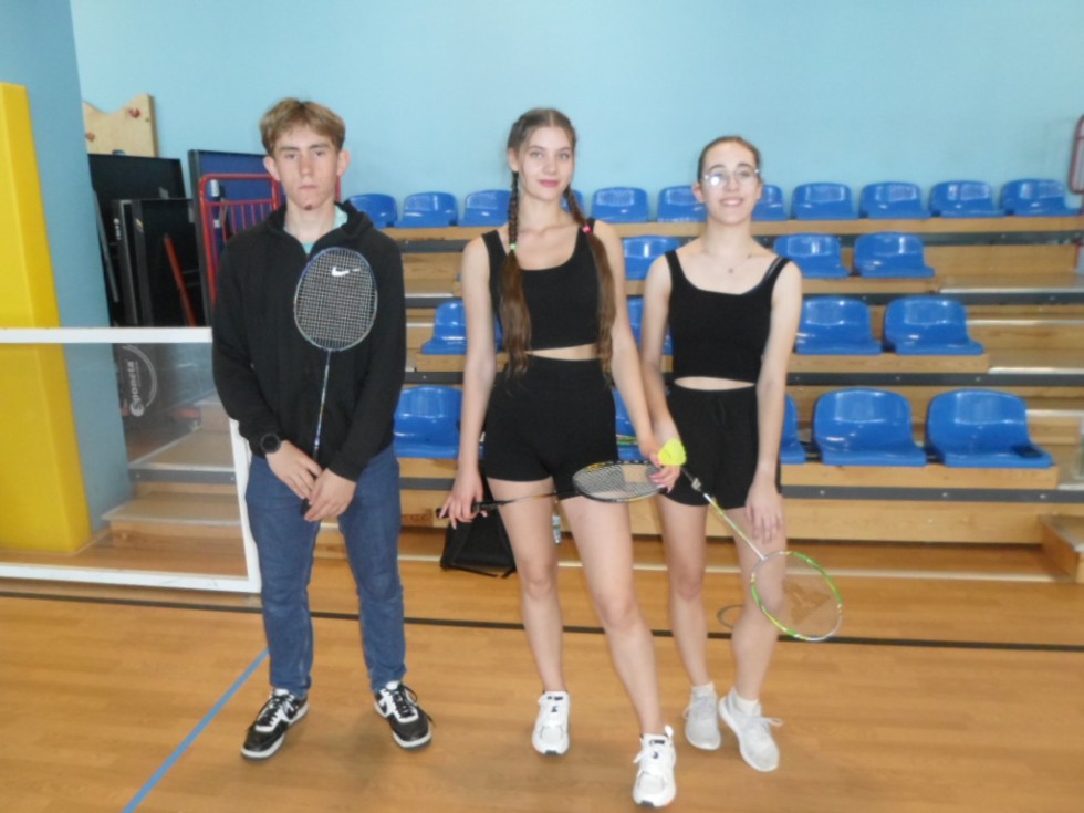Malbork. Uczennice II LO wygrały Mistrzostwa Powiatu w badmintonie.