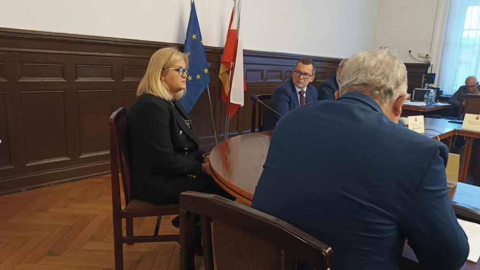Marlena Szczepańska Skarbnik Powiatu Malborskiego odwołana! Zastąpiła ją Joanna Gołębiewska. Zobacz wideo - 09.11.2023