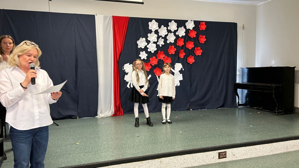 Malbork. Konkurs Pieśni i Piosenki Patriotycznej w SP1.