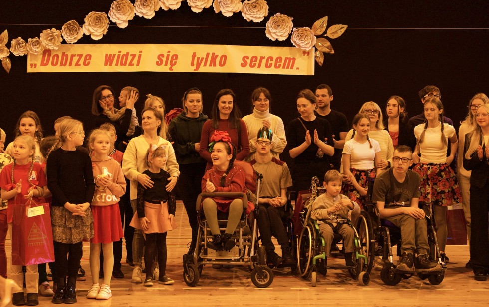 Malbork. Przyjaźń niejedno ma imię – święto teatru w Specjalnym Ośrodku Szkolno – Wychowawczym.