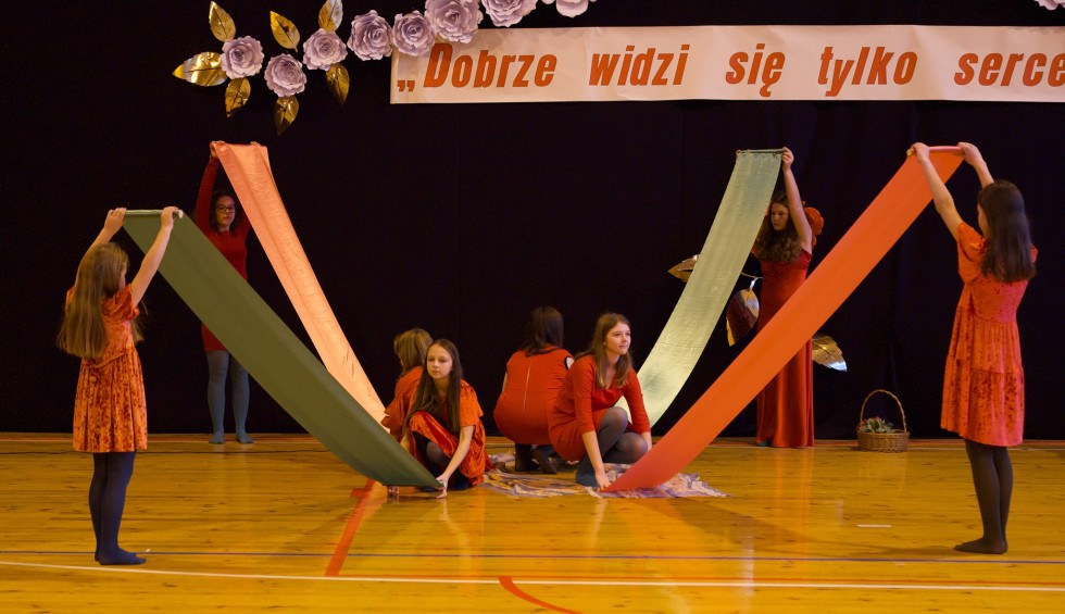 Malbork. Przyjaźń niejedno ma imię – święto teatru w Specjalnym Ośrodku Szkolno – Wychowawczym.