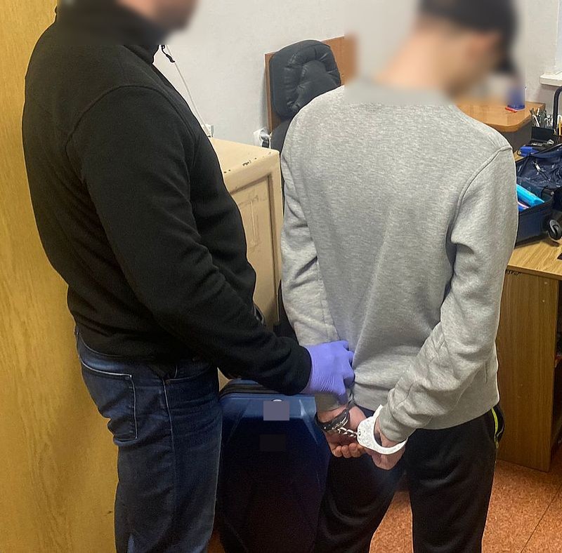 Malbork. Okradł placówkę opiekuńczo-wychowawczą dla dzieci. Włamywacz i paser w rękach policji.