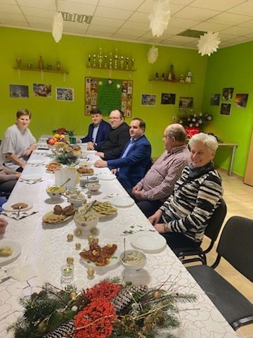 Gmina Malbork. Spotkania wigilijne dla seniorów i osób samotnych.