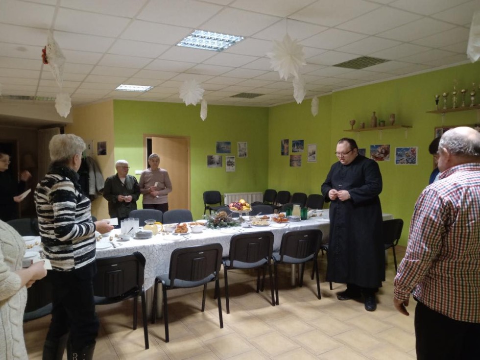 Gmina Malbork. Spotkania wigilijne dla seniorów i osób samotnych.