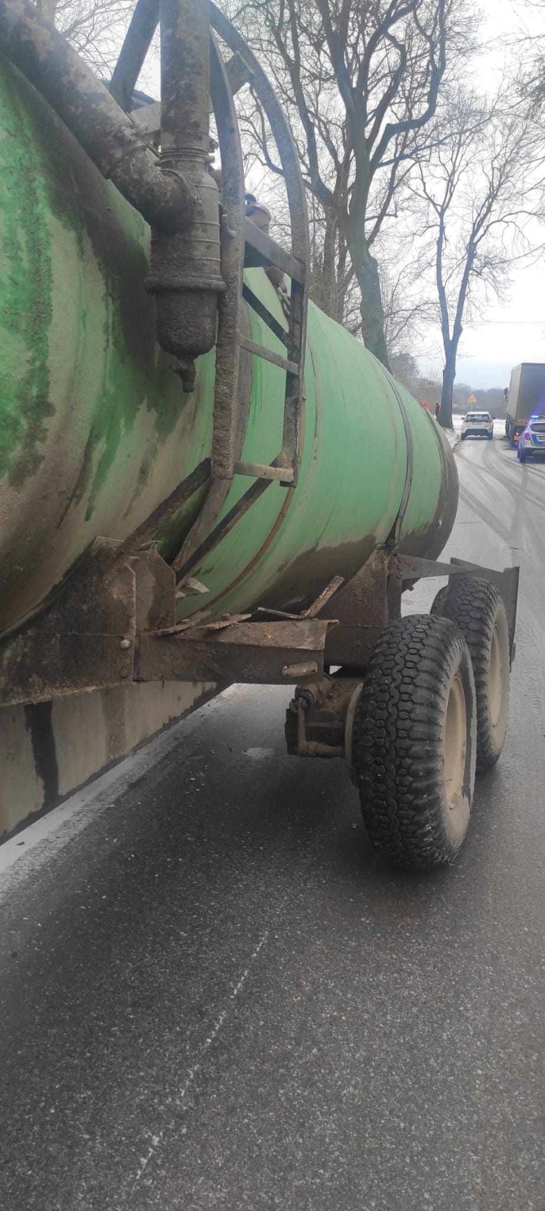 Powiat sztumski. Trudne zimowe warunki drogowe przyczyną kilku kolizji.