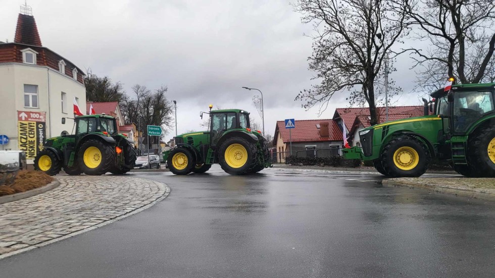 Ogólnoeuropejski Protest Rolników - tak było na DK22 w miejscowości Kończewice. Wideo i zdjęcia