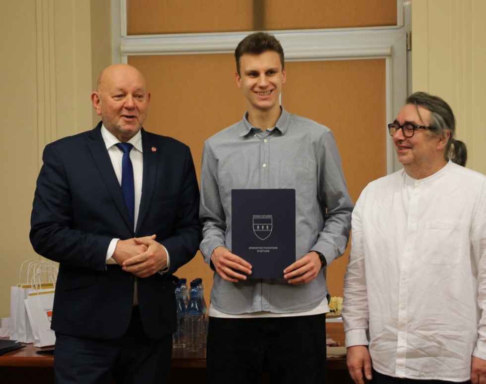 Stypendia Kulturalne i Sportowe Powiatu Sztumskiego wręczone.