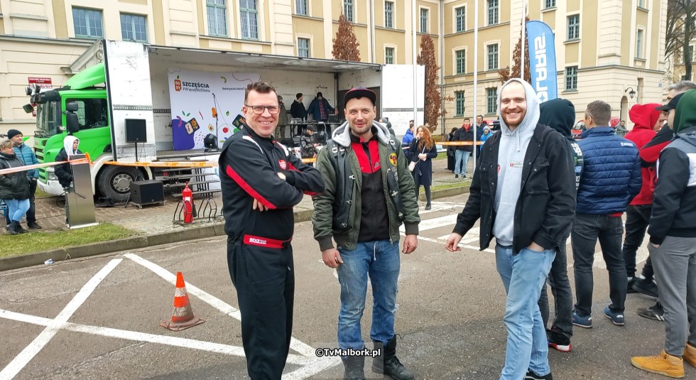 WOŚP DRIFT TAXI OSTRÓDA 2024 - Foto i Wideo