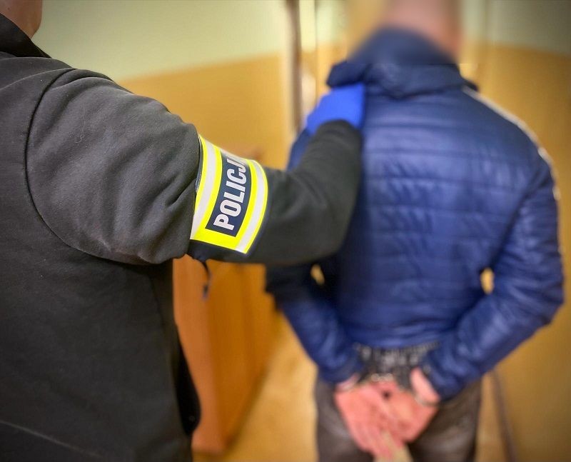 Ukradł szczotki uziemiające z lokomotyw o wartości 14 tys. zł – grozi mu nawet do 7,5 roku więzienia.