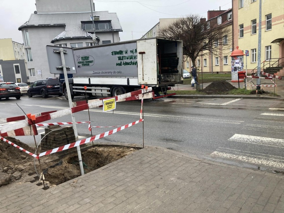 Nowy Dwór Gdański. Rozpoczęły się kolejne inwestycje drogowe.