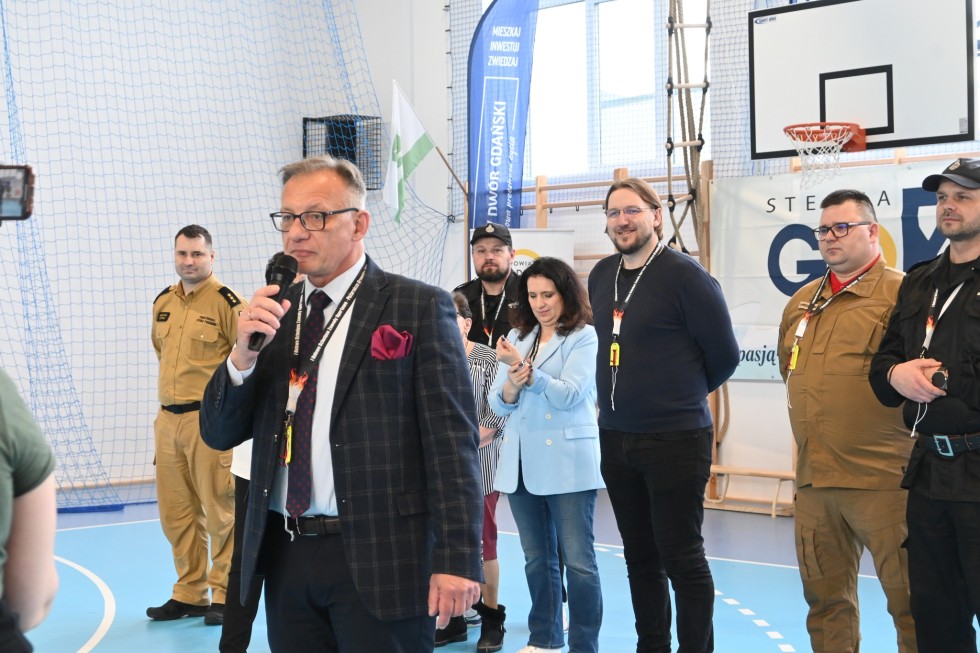 Powiat nowodworski. Za nami I Halowe Dziecięce Zawody Sportowo-Pożarnicze – poznajcie zwycięzców.