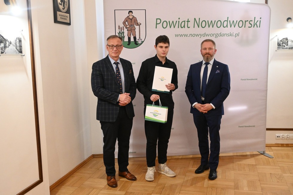 Nowy Dwór Gdański. Wręczono nagrody dla najlepszych sportowców powiatu.