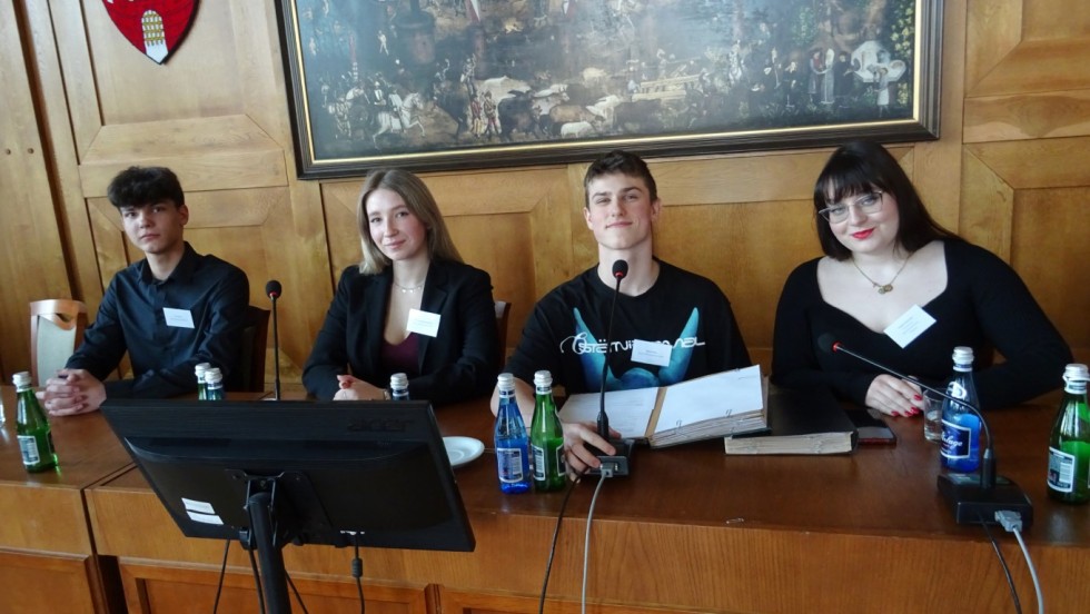 Malbork. Za nami pierwsze posiedzenie nowo wybranej Młodzieżowej Rady Miasta.