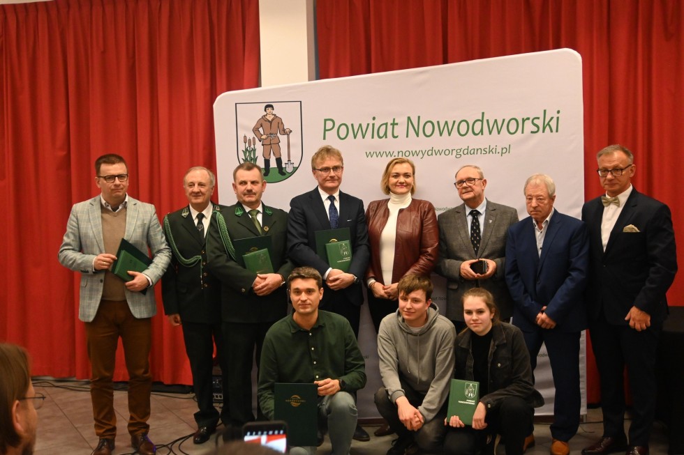 Nagrody Starosty Nowodworskiego 2023 wręczone. Kto je otrzymał?