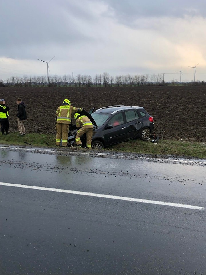 Kolizje drogowe oraz pożary traw, pustostanów i kuchni – raport malborskich służb mundurowych.