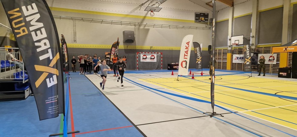 Zawody Extreme Laser Run dla uczniów Zespołu Szkół i Przedszkola w Miłoradzu.