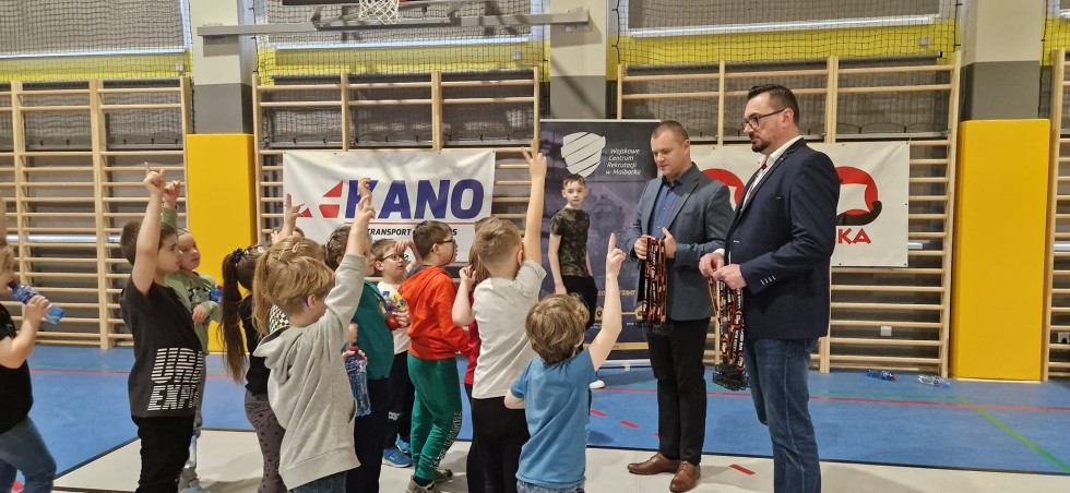 Zawody Extreme Laser Run dla uczniów Zespołu Szkół i Przedszkola w Miłoradzu.