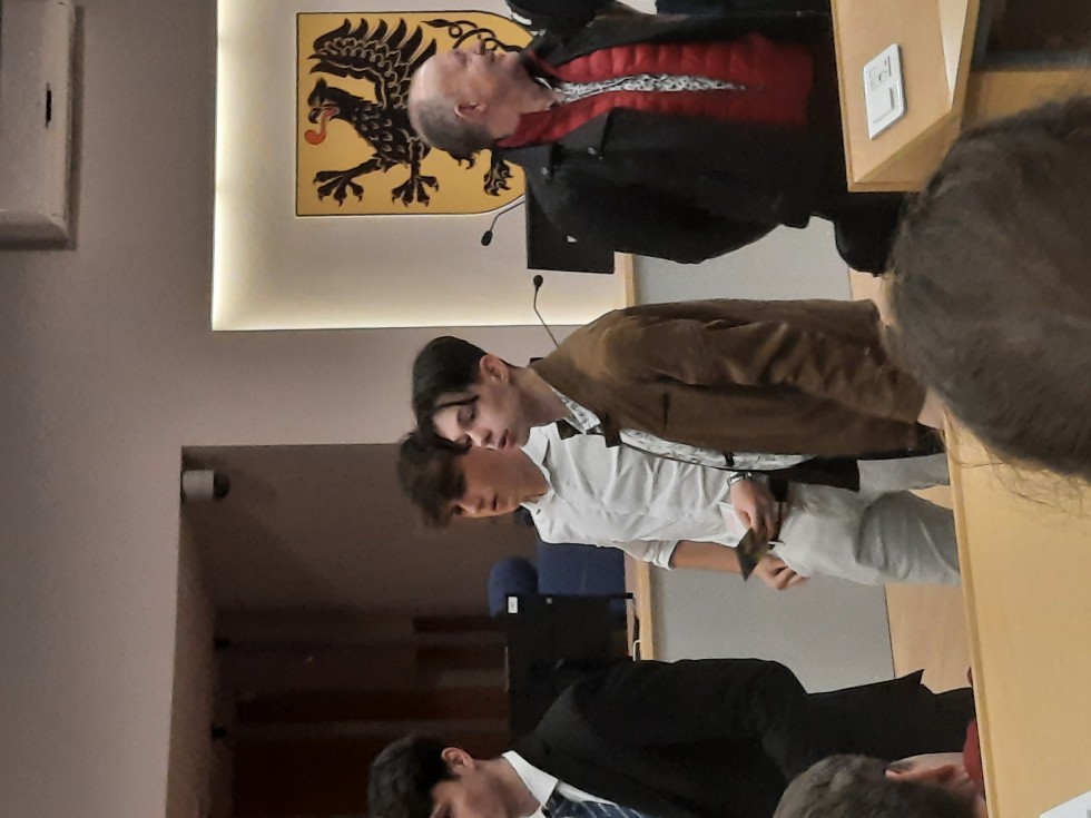 Malbork. Uczeń II LO Oliwier Orszulak laureatem Pomorskiego Konkursu Wiedzy o Samorządzie Terytorialnym.