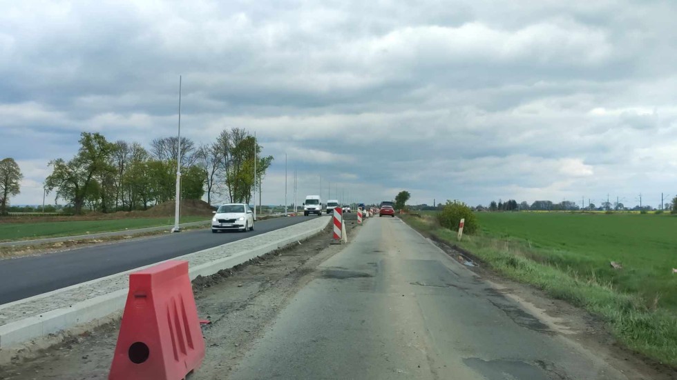 DK22. Coraz bliżej końca rozbudowy odcinka Malbork-Stare Pole. 04.2024 Wideo i zdjęcia