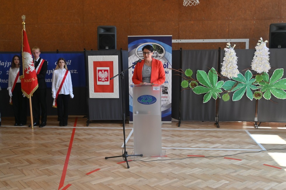 Nowy Dwór Gdański. Zakończenie roku szkolnego klas maturalnych.
