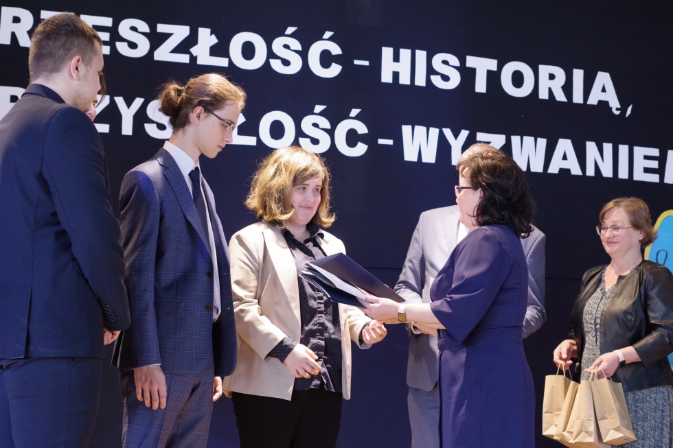Malbork. Zakończenie roku szkolnego klas maturalnych I LO.