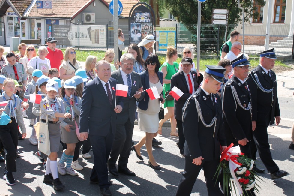 Sztum. Obchody 233. rocznicy uchwalenia Konstytucji 3 Maja.