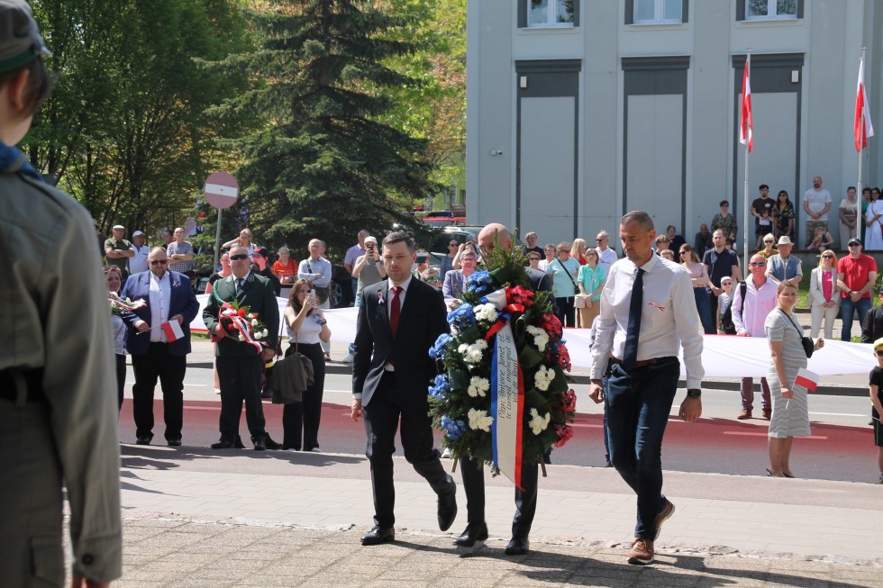 Sztum. Obchody 233. rocznicy uchwalenia Konstytucji 3 Maja.