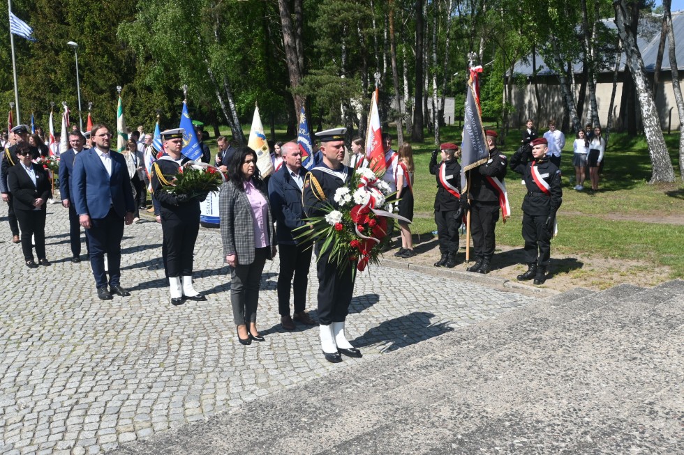 Sztutowo. Uroczystości rocznicowe oswobodzenia niemieckiego obozu KL Stutthof.