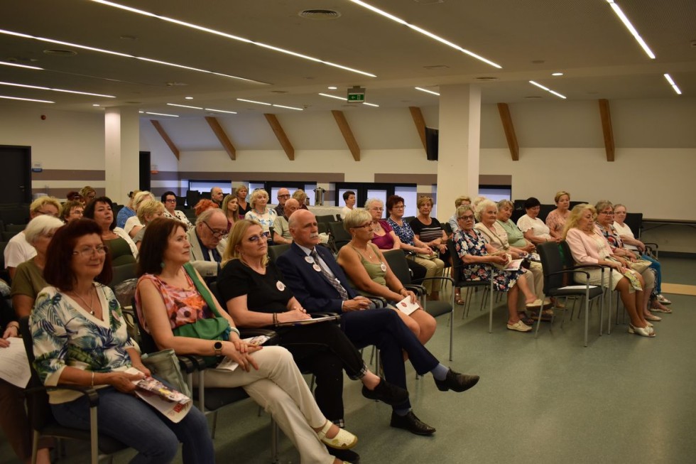 Malbork. Debata społeczna o bezpieczeństwie seniorów.