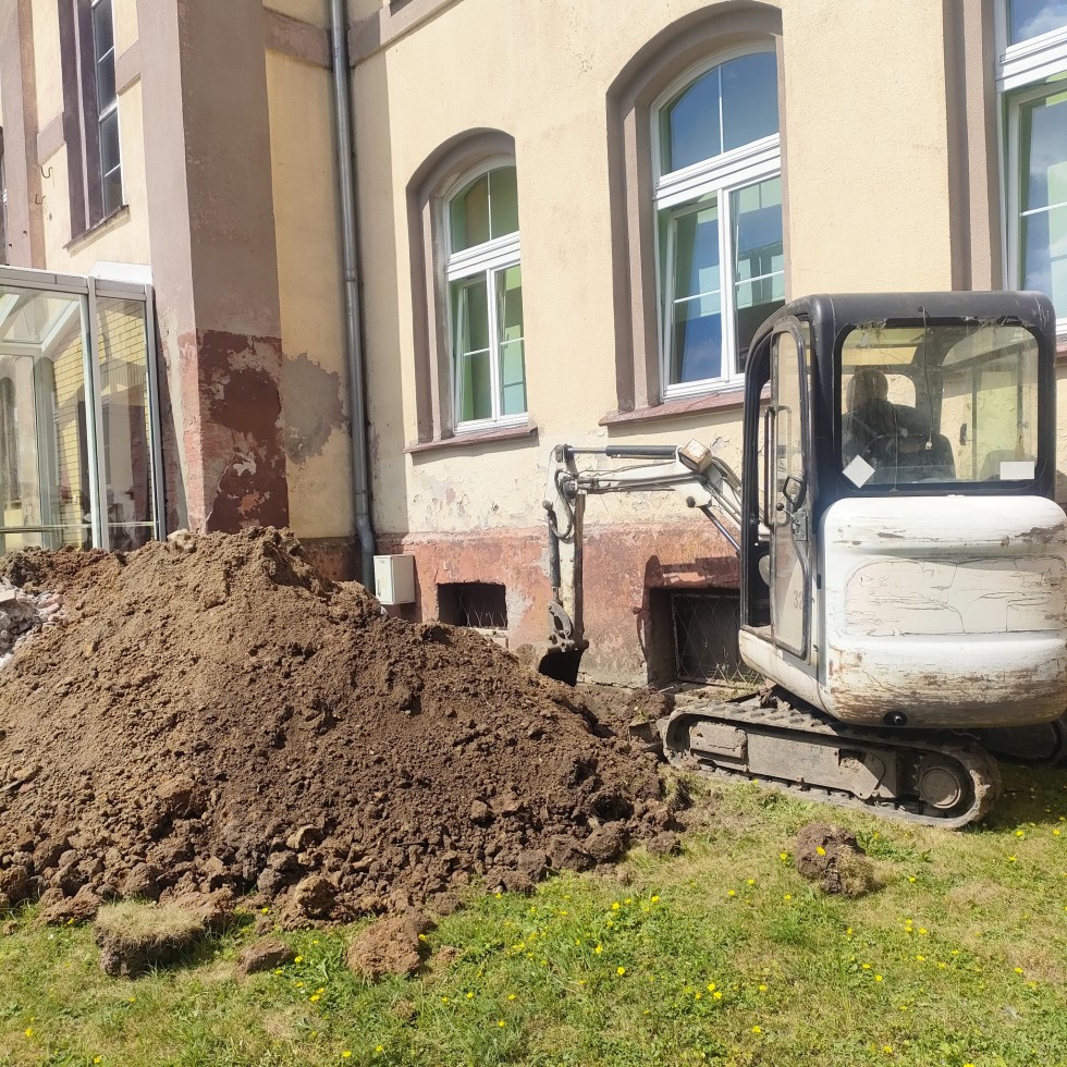 Nowy Dwór Gdański. Rozpoczęły się prace remontowe w Liceum Ogólnokształcącym.