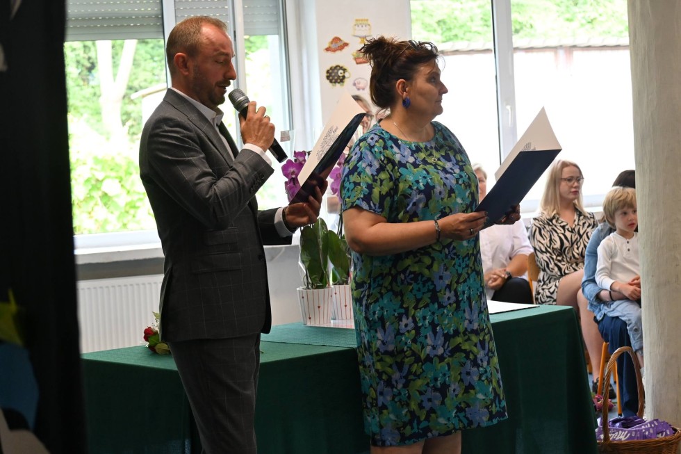 Nowy Dwór Gdański. Zakończenie roku szkolnego w SOSW – wręczono Stypendia Starosty.