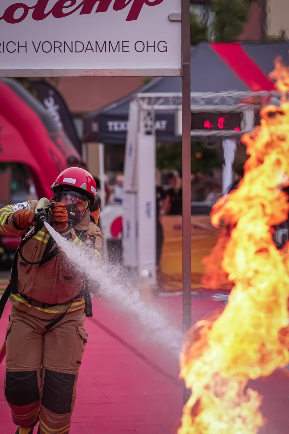 Strażacy z Nowego Dworu Gdańskiego na zawodach FireFit.