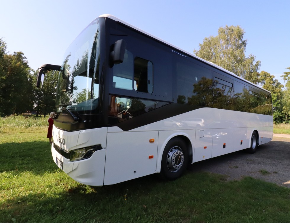 Nowy Staw. Do Zespołu Szkolno-Przedszkolnego trafił nowy autobus.