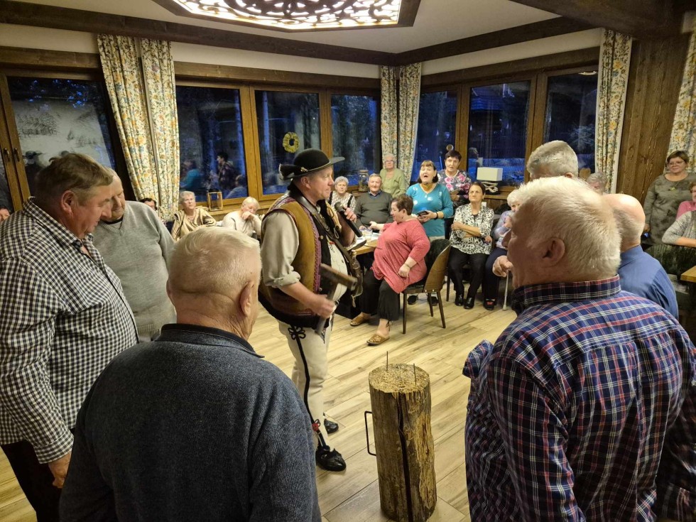 Gmina Miłoradz. Seniorzy odwiedzili zimową stolicę Polski – Zakopane.