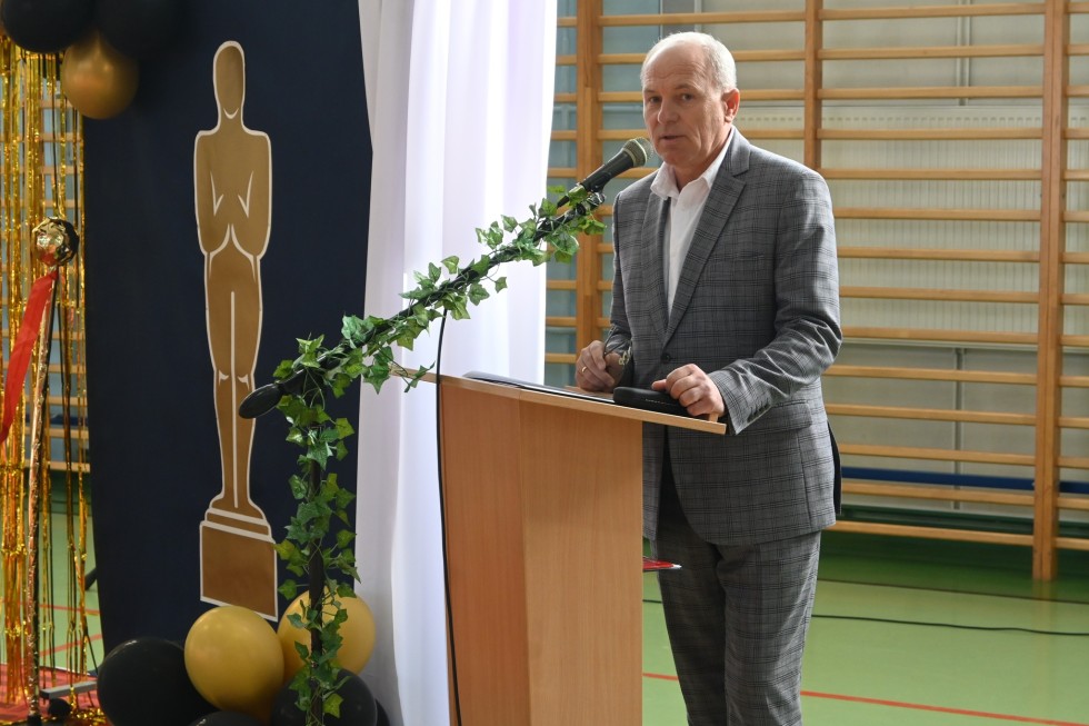 Nowy Dwór Gdański. Uroczystości z okazji Dnia Edukacji Narodowej.