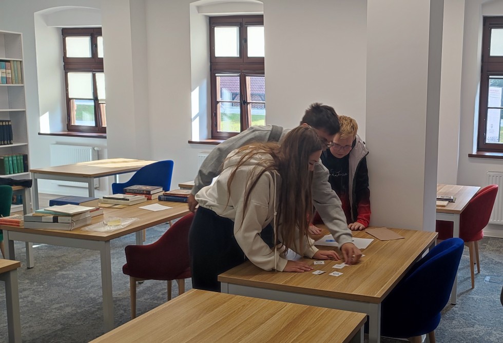 Malbork. Moc bibliotek - za nami gra terenowa w ramach Ogólnopolskiej Nocy Bibliotek.