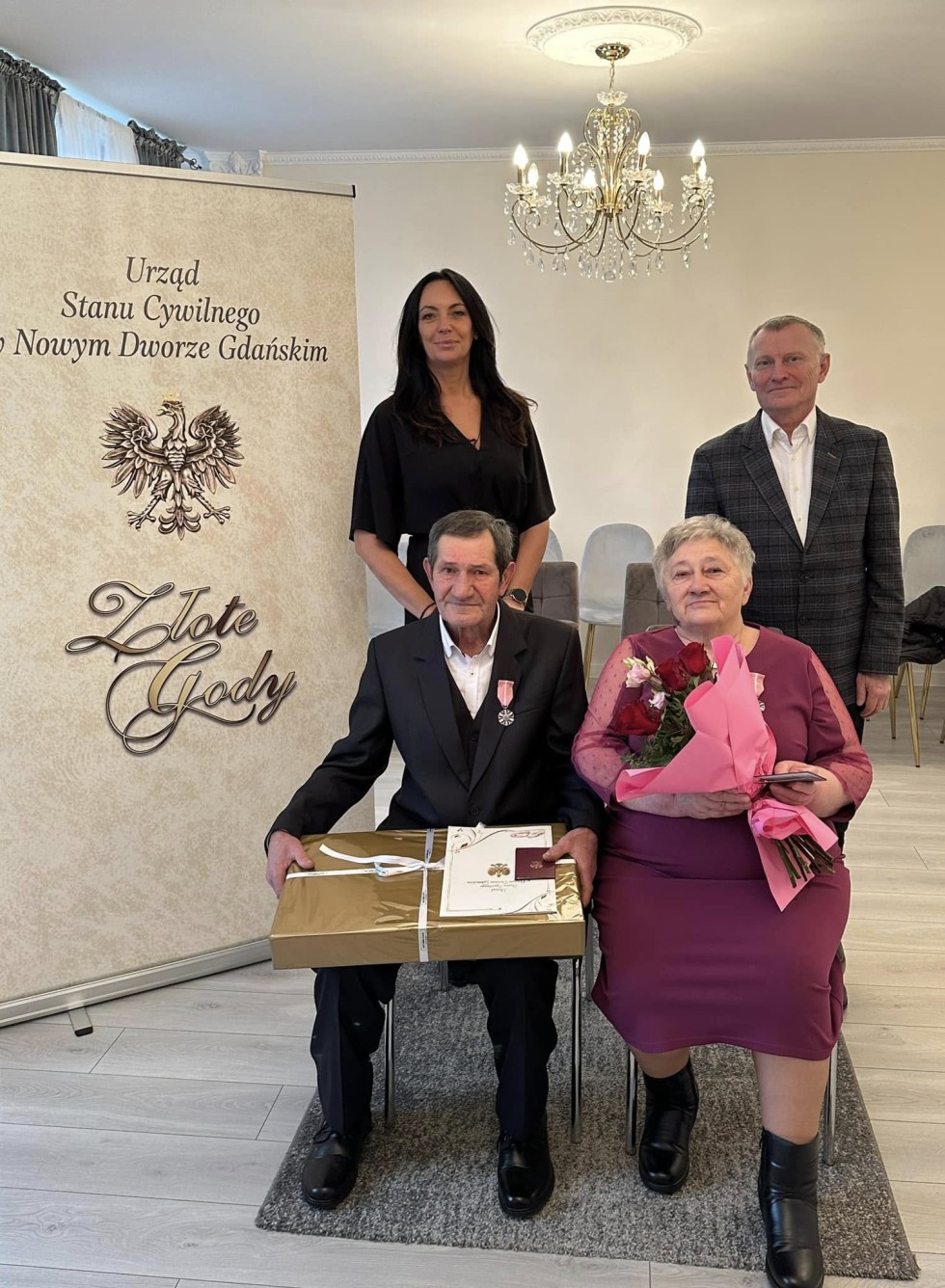 Nowy Dwór Gdański. Jubileusz 50-lecia pożycia małżeńskiego państwa Grażyny i Juliana Bierońskich.