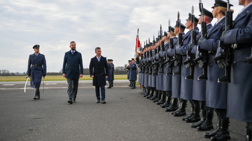 Pierwsza misja Air Policing Szwecji nad Bałtykiem – solidarność NATO w działaniu.