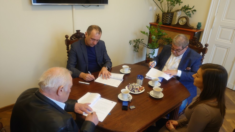 Nowa inwestycja w Domu Pomocy Społecznej w Malborku – podpisano umowę na przebudowę.