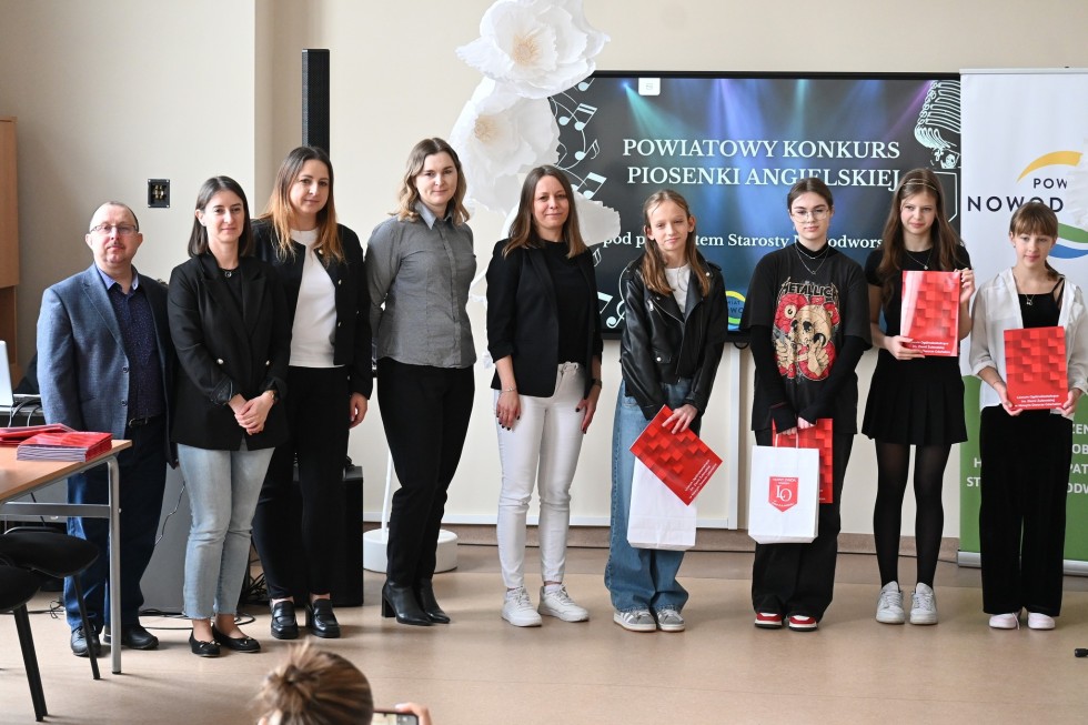 Młode talenty zachwyciły jury – za nami Powiatowy Konkurs Piosenki Angielskiej.