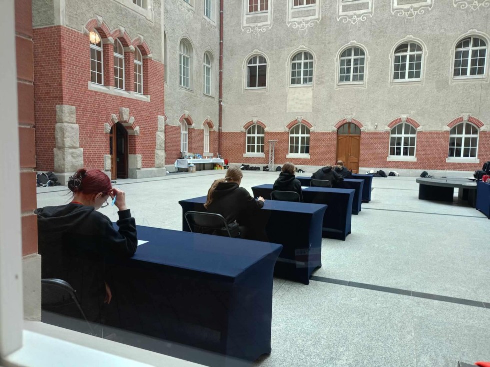 Uczennice z Malborka wzięły udział w Mistrzostwach Pierwszej Pomocy PCK.